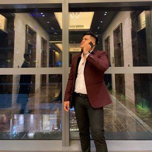 Meet your Posher, John darius